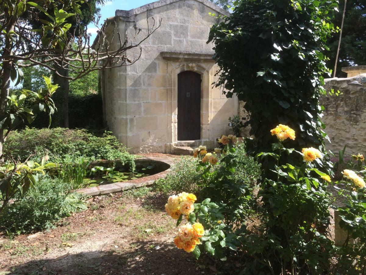 Mas De La Chapelle Sainte-Elisabeth Villa Tarascon Eksteriør billede